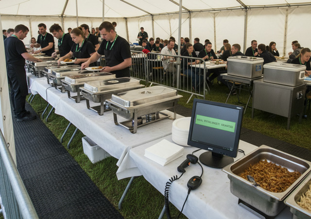 Catering tent with scanning terminal